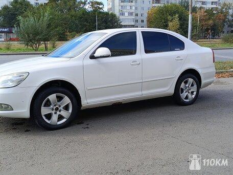 Skoda, Octavia, 1800, 152, бензин, хэтчбек, робот, передний привод, среднее состояние, левый, белый, 700 000 ₽