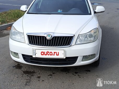 Skoda, Octavia, 1800, 152, бензин, хэтчбек, робот, передний привод, среднее состояние, левый, белый, 700 000 ₽