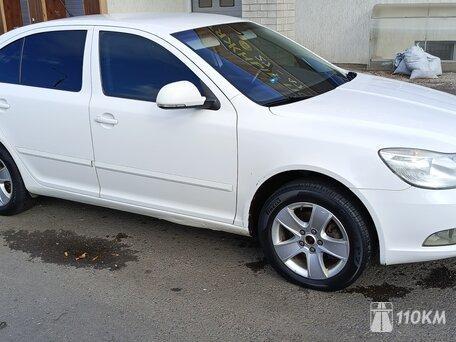 Skoda, Octavia, 1800, 152, бензин, хэтчбек, робот, передний привод, среднее состояние, левый, белый, 700 000 ₽